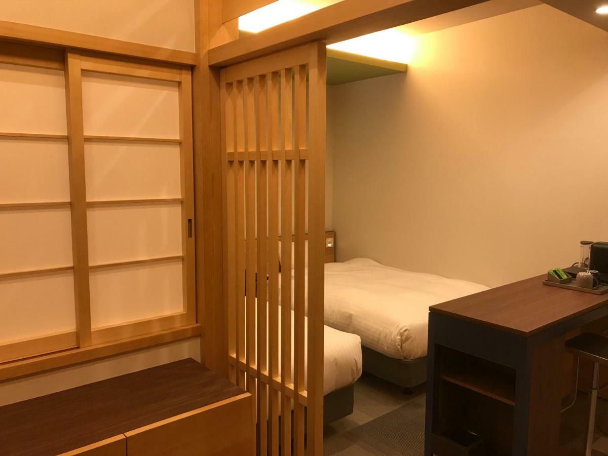 Hotel Yururito Osaka Exterior photo